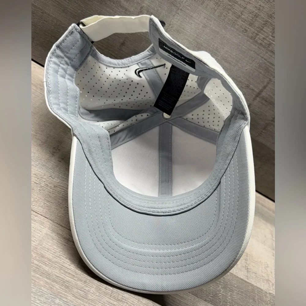 Nike Golf Women's White StrapBack Breathable Hat
